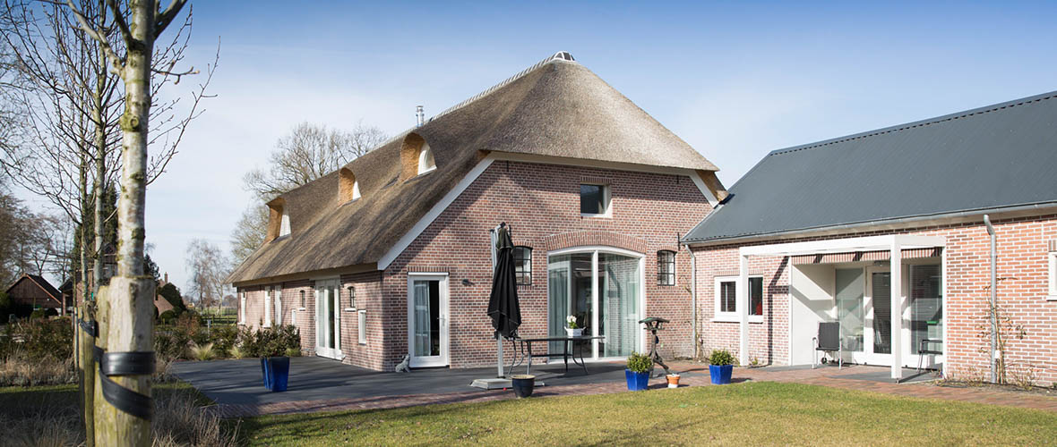 rietgedekte woning veluwse boerderij